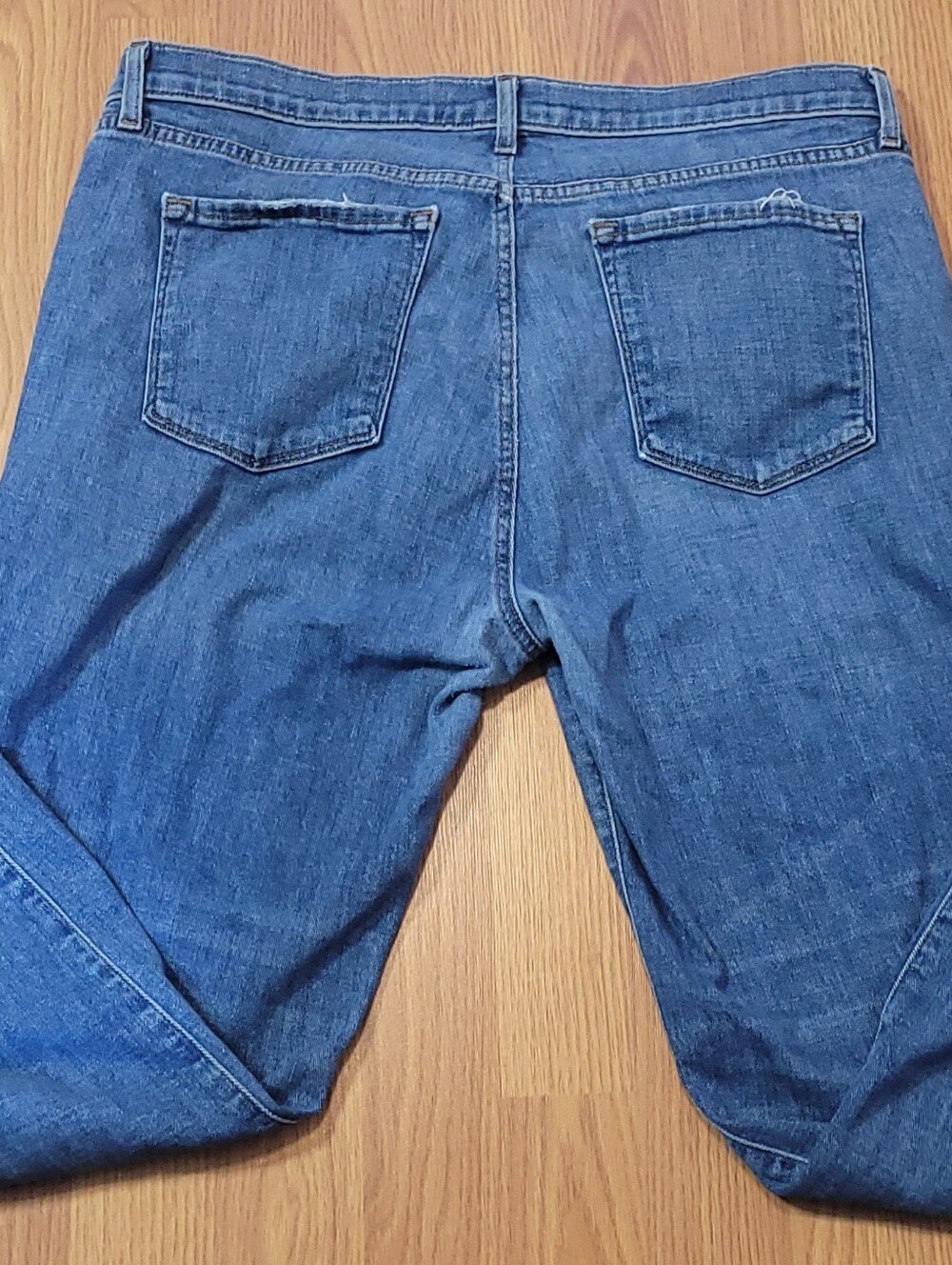 J Brand Johnny Mid Rise Boy Fit Jeans 31 Heart Broken Blue Wash JB000782 Denim